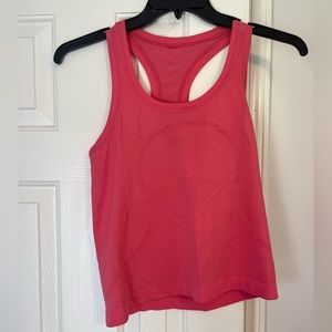 Lululemon swiftly tech racerback tank top 2.0 race length